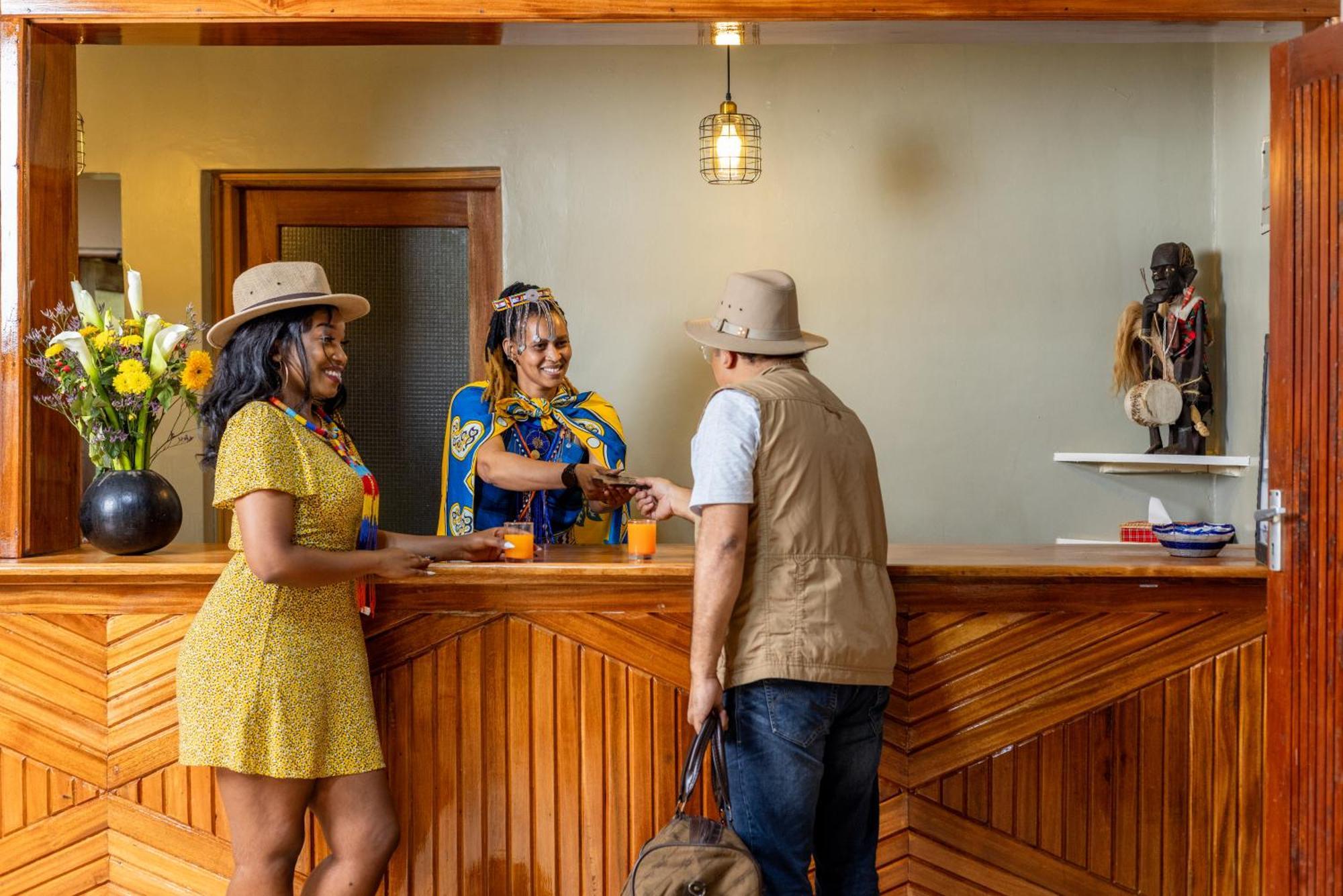 Sentrim Mara Lodge Ololaimutiek Экстерьер фото