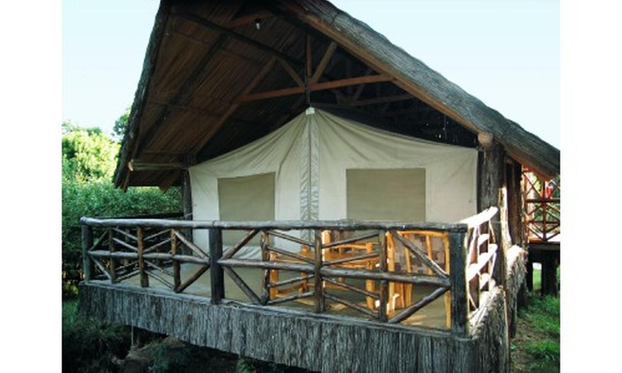 Sentrim Mara Lodge Ololaimutiek Номер фото